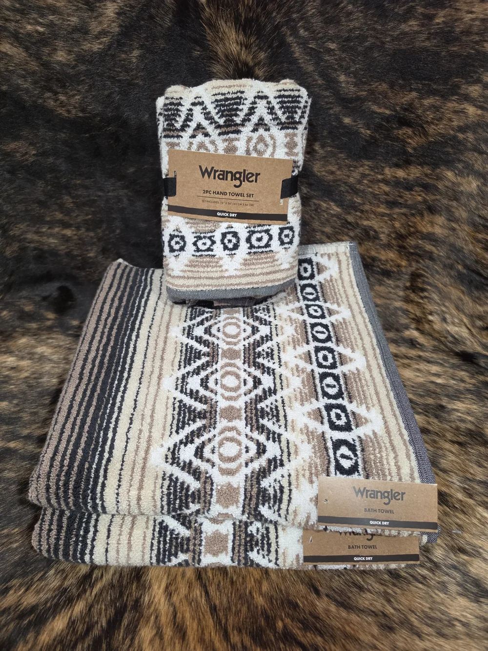 Wrangler Southwestern Pattern Towel Set in Cream, Brown & Black